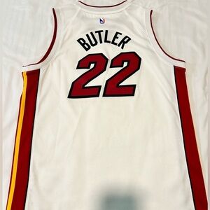NBA Swingman Miami Heat Jimmy Butler #22 Jersey.